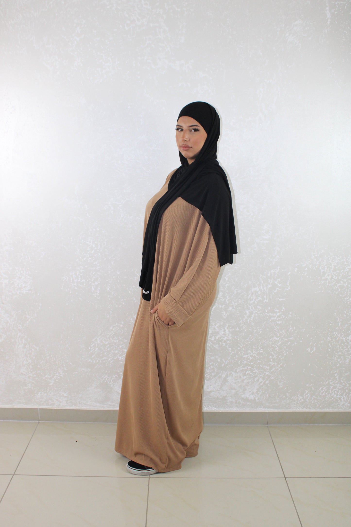 Ribbed Knit Abaya Sand